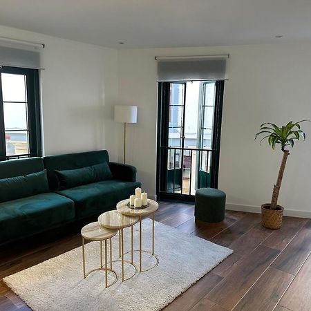 קודילרו Apartamentos Urbanin I Plaza Ayuntamiento מראה חיצוני תמונה