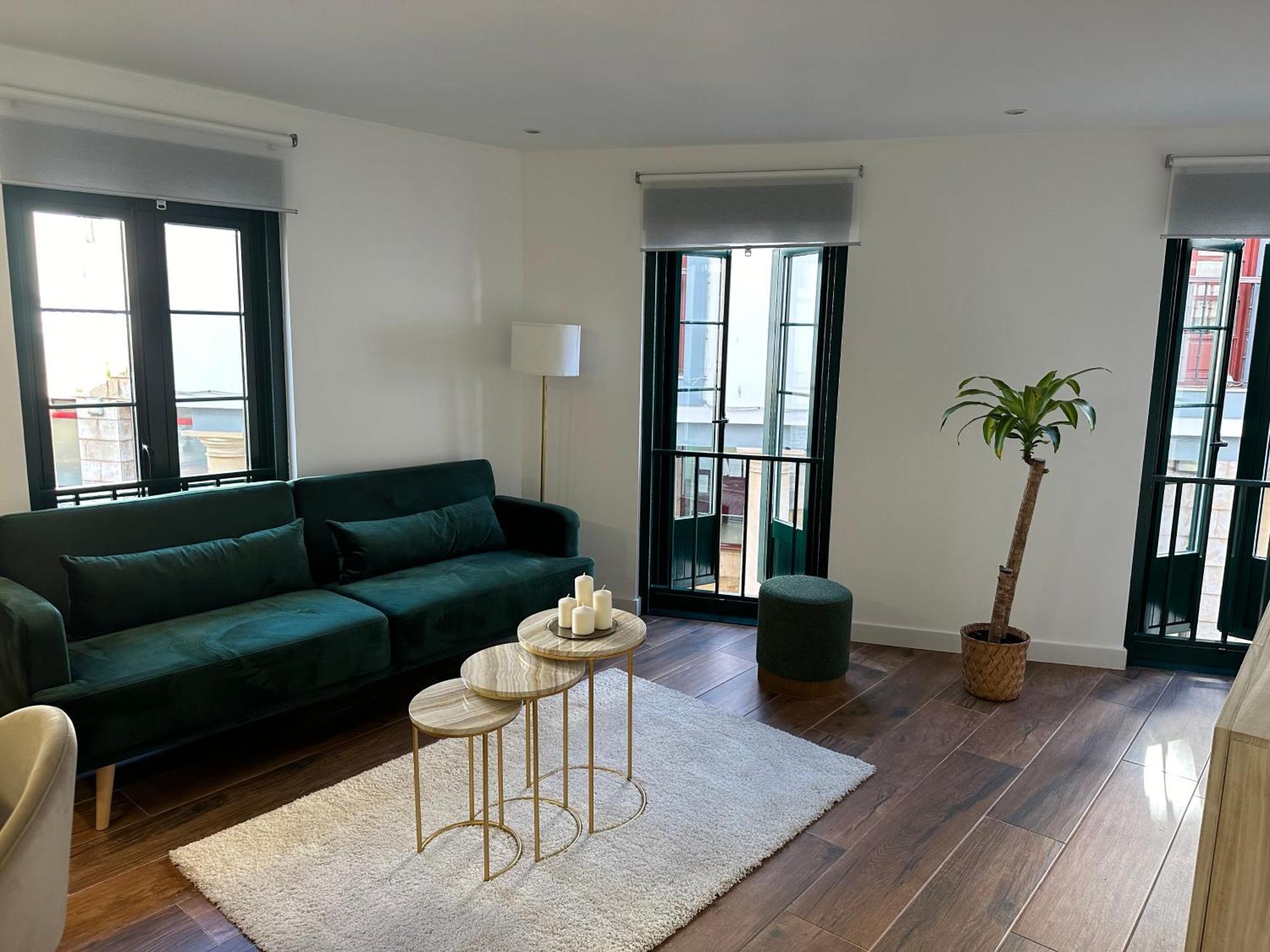 קודילרו Apartamentos Urbanin I Plaza Ayuntamiento מראה חיצוני תמונה